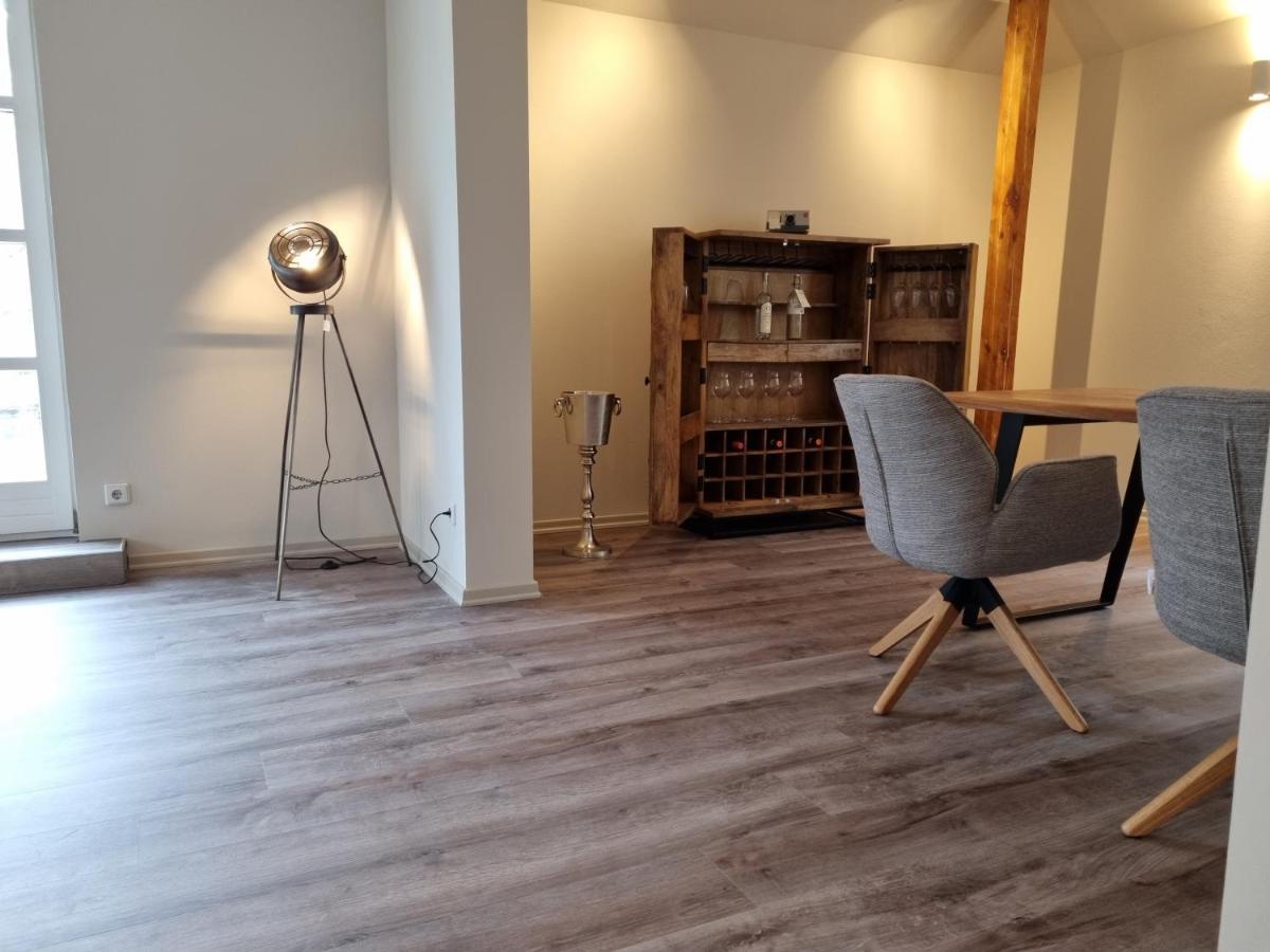 5 Sterne Bahnhoftraum, Appartement "Waldliebe" 133Qm, Grosse Terrasse 70Qm, Qr Code Scannen Fuer Virtuellen Rundgang, Premium Ausstattung Braunfels Exterior foto