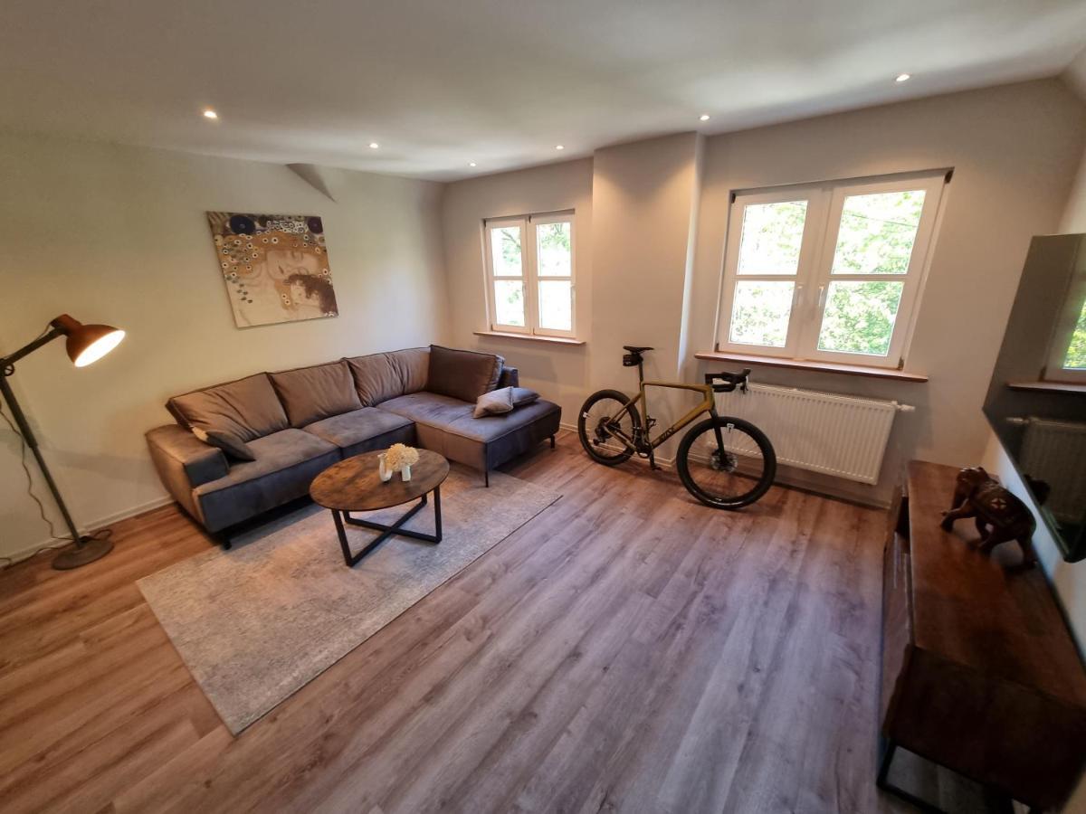 5 Sterne Bahnhoftraum, Appartement "Waldliebe" 133Qm, Grosse Terrasse 70Qm, Qr Code Scannen Fuer Virtuellen Rundgang, Premium Ausstattung Braunfels Exterior foto